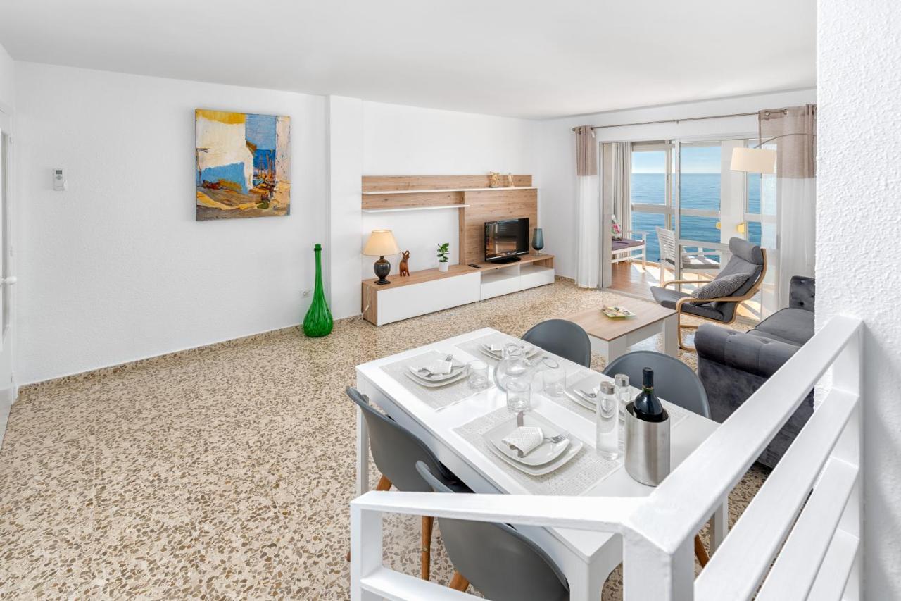 Amazing Sea View Apartment And Relax Area Rincón de la Victoria Kültér fotó